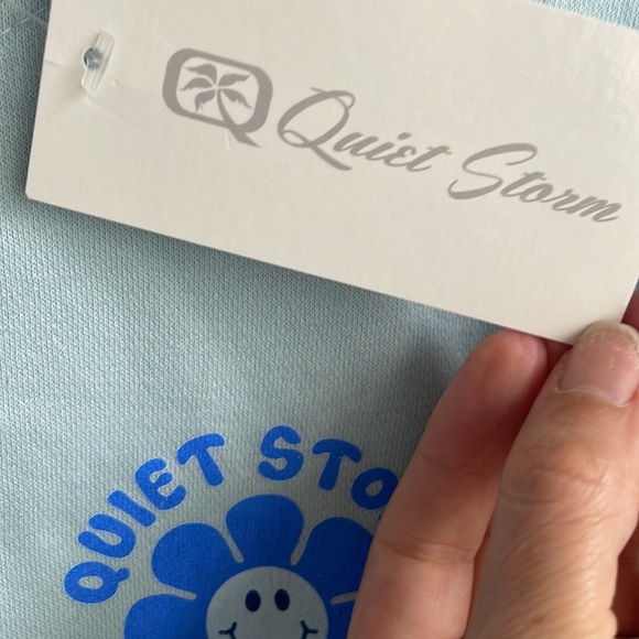 🏄♀️ Quiet Storm Surf Shop Cropped Sweatshirt Size Med - Picture 5 of 10